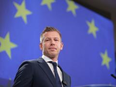 Венгрия ограничила программу для трудовых мигрантов