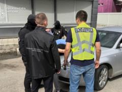 Гуманитарные авто продавали в Киеве через TikTok