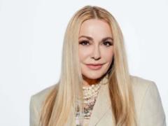59-летняя Ольга Сумская посветила фигурой в купальнике и показала, на что променяла песчаные пляжи.