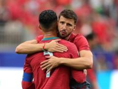 It s just noise: Your response to criticism of the Portuguese national team