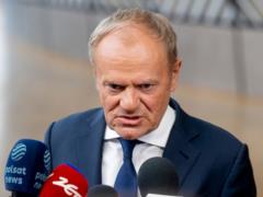 Туск: Польша требует места за столом переговоров с РФ
