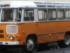 Зачем в автобусах в СССР делали задний люк: при чем здесь война