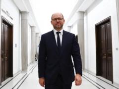 В Варшаве заявили, что Зеленского наградили орденом, потому что  украинцы боролись , а сейчас  другие времена и атмосфера 