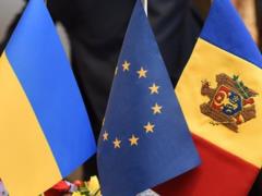 Украина и Молдова уже будут двигаться к ЕС отдельно - Фон дер Ляйен
