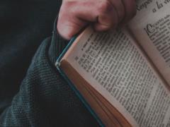 Люди, родившиеся в эти дни, несут в себе глубину древней души