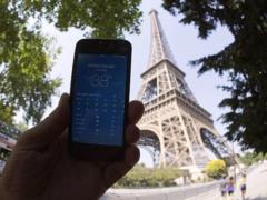 Из-за жары во Франции остановили АЭС, десятки людей утонули