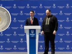 НБУ ввел в обращение 10 гривен в оригинальном дизайне: как выглядит новая монета.