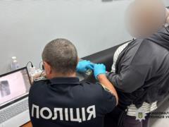 Многодетная жительница Харькова снимала порно с участием 14-летней дочери
