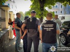 В Сумской области пара продавала  отцовство  для выезда мужчин за границу