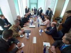 Зеленский обсудил с делегацией Конгресса США поставки ракет для Patriot