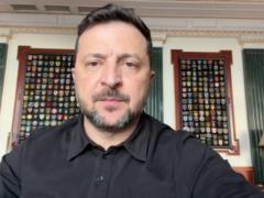 Зеленский заявил о поддержке мира в окружении Путина