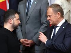 Туск о кризисе между Варшавой и Киевом: надеюсь, что украинцы прозреют, а поляки сдержатся