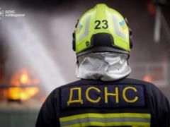 Атака России: под Киевом потушили масштабный пожар
