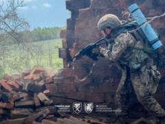С начала суток произошло 215 боестолкновений