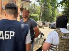 За 10 тысяч до Румынии: на Буковине военный вывозил уклонистов
