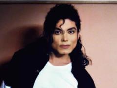 Фильм Michael о Майкле Джексоне собрал в прокате более миллиарда долларов