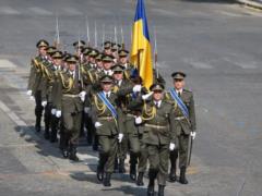 Украинские военные открыли парад, приуроченный к Дню взятия Бастилии во Франции