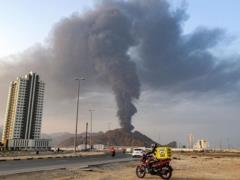 Иран обещает уничтожить всю инфраструктуру в регионе в случае атак США
