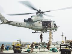 Военные США высадились на борт судна в Оманском заливе