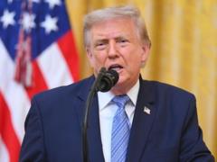 Трамп пригрозил Канаде дополнительными пошлинами из-за лесных пожаров