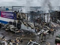 В РФ заявили о семи погибших на складах после атаки дронов