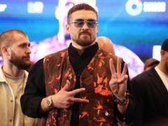 Усик объяснил, почему отказался от всех своих титулов