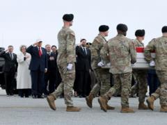 В США доставили тела погибших военнослужащих с Ближнего Востока