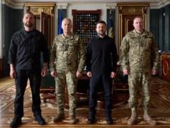 Драпатый официально сменил Сырского на посту главнокомандующего: опубликованы указы президента