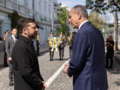 Зеленский встретился с премьер-министром Ирландии