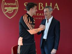 Official: Arsenal have signed Colis