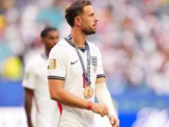 Chelsea lead race for Jordan Henderson
