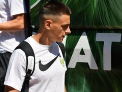 Nazariy Rusin makes his debut for Karpaty in the match against Kryvbas
