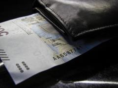 Зарплаты растут быстрее, чем  у других: украинцам рассказали, кем выгодно работать в Польше