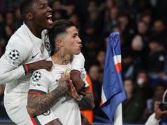 Caicedo hung on the shoulders of the future Enzo Fernandez