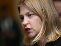 Суд избрал меру пресечения в отношении Стефанишиной по делу о незаконном обогащении