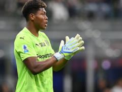 Aston Villa signs Suzuki for €30 million