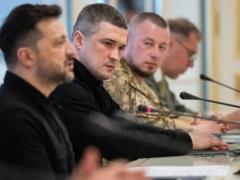 «Честно уволить обоих»: Зеленский раскрыл подробности конфликта между Федоровым и Сырским