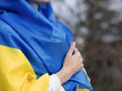 От бандеровских полосок до  мамочка, надо сваливать отсюда : крылатые фразы, взорвавшие интернет во время большой войны с Россие