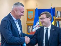 Кличко встретился в Киеве с мэром Хельсинки Сазоновым: о чем они говорили