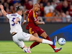 Roma beat Fiorentina thanks to Malen s hat-trick