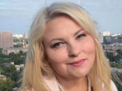 Отца травили за  националистические усы . Мария Бурмака вспомнила, какая находка в архиве заставила ее семью из Харькова отказат