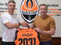 Бондар продовжив контракт із Шахтарем