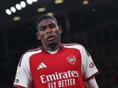 Arsenal don t want to sell to Mosquera