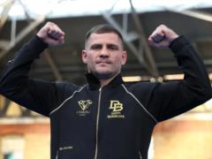 Украинский боксер Беринчик вышел на бой в Лондоне в образе оператора БПЛА