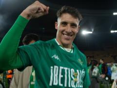 Cristian Tello announced the end of his career