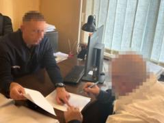 В Днепропетровской области мужчина выстрелил в 13-летнего подростка из-за шума мопеда:  пострадавший находится в больнице