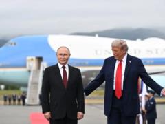 «Трамп полностью в его руках»: Болтон объяснил, почему заявления в адрес Путина подрывают шансы на мир в Украине