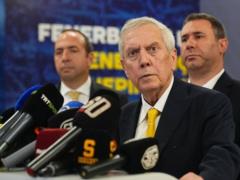 The President of Fenerbahce cruelly blocked the introduction of the coach after the Champions League match