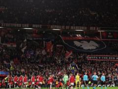 Manchester United blocked hundreds of accounts through speculation with receipts due to fan protests