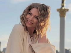 Сделала себе подарок: бывшая звезда Дизель Шоу  Яна Глущенко обзавелась новой машиной из салона за более чем $30 тысяч.